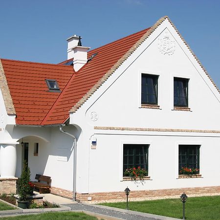 Pálos Resort Zalacsány Exterior foto